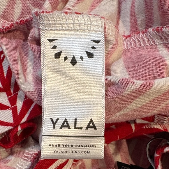 Yala 95% Bamboo Red and White Leaf Print Dress - Picture 5 of 6